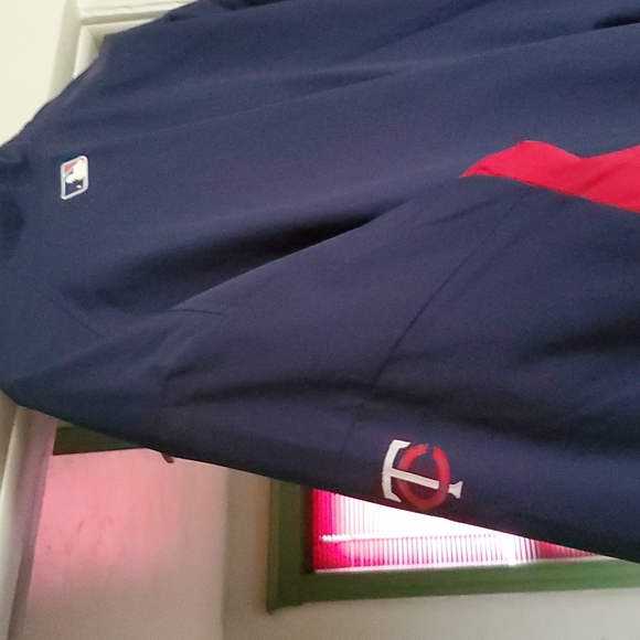 Minnesota Twins therma base jacket nwot - Picture 4 of 6